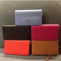ราคา Tory Burch Bombe Smartphone Wristlet (1873378595)
