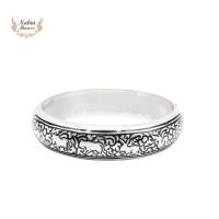 ราคา กำไลถมเงินแท้ทรงกลมลาย 12 นักษัตร (28114750065)