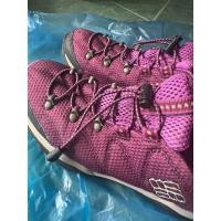 ราคา ปล่อยของ รองเท้าผ้าใบ Columbia มือสอง สีม่วงสวยมากเจ้าของใส่เอง No38 (22219320591)