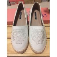 ราคา ลดแรงสุดๆๆ ผ้าใบหนังนิ่มสีขาว ปักลาย KENZO (1421758271)