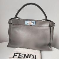 ราคา FENDI BOLSO PEEKABOO medium อะไหล่เงินฟ้า ไม่มีสายค่ะอุปกรณ์ถุงผ้า (42819342580)
