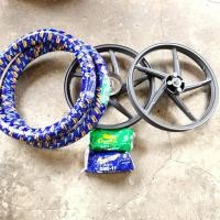 ราคา เวฟ 100 เก่า ล้อแม็ก 5 ก้าน เดิม ขอบ17 หน้าดิสหลังดั้ม สีดำล้วน + ยางนอก 2.50/2.50x17 + ยางใน 2 เส้น ยางนอกยางในเป็นSAJA (40012605127)