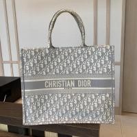 ราคา BU220403146] Dior / Book Tote (14879913608)