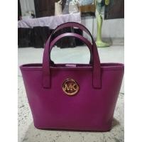 ราคา Michael korsแท้มือสอง (29674305773)