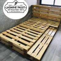 ราคา เตียงนอน เตียงไม้สน​ ทรงไม้พาเลท แบบ 2 ชั้น มีขอบเตียง​ ไม้สนขัดเคลือบ​แ​ล็ก​เกอร์​อย่างดี​ 3.5 / 5 / 6 ฟุต สี ใส / ขาว (16360505366)