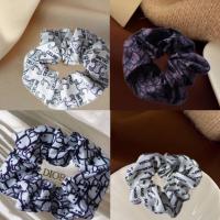 ราคา ยางมัดผม ดิออร์ เซลีน บาเลนเซียกา (23229249051)