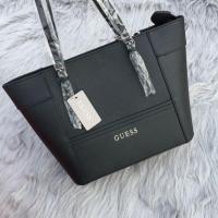 ราคา Guess tote กระเป๋าสะพายไหล่ผู้หญิงทรงโท้ทขนาดใหญ่ Tote ส่งฟรี(guess toteใหญ่สีล้วน) (42917260640)