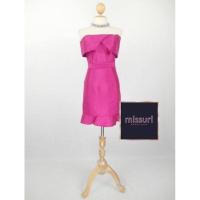 ราคา ชุดราตรีมือ 2 ชุดราตรีสั้นสีชมพูบานเย็น ผ้าไหมดัชเชท ปาดไหล่ เน้นเอวกระโปรงเข้ารูปทรงสอบชายระบายสั้นเหนือเข่า (8015673087)