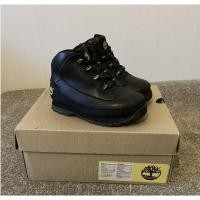 ราคา ของแท้!! Timberland Boot Shoes for Boys (อ่านก่อนซื้อ) (24868236262)