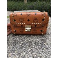 ราคา กระเป๋า MCM มือสองหนังแท้ Sale! (17540114096)