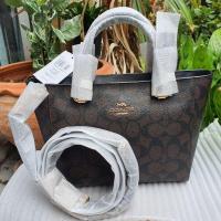ราคา แท้!! กระเป๋าสะพาย Coach Alice Satchel In Signature Canvas ลาย C สีน้ำตาล ใหม่ (19678080861)