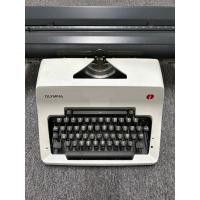 ราคา เครื่องพิมพ์ดีดภาษาไทย แบบตั้งโต๊ะ Olympia (28014263741)