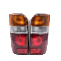 ราคา ไฟท้าย รถตู้ Toyota Hiace LH112 , LH125 , LH127 , LH184 , YH133 , YH137 และ YH184 ปี 1994 - 2004 พร้อมขั้ว ราคาต่อ 1ข้าง (26239815110)