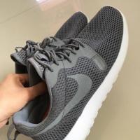 ราคา รองเท้าnike roshe run เเท้❗️❗️❗️ส่งฟรี (1290626057)