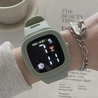 ราคา นาฬิกาข้อมือดิจิทัลอิเล็กทรอนิกส์ มีไฟ Led กันน้ํา สไตล์สปอร์ต เรียบง่าย สําหรับผู้ชาย และนักเรียน (19082759971)