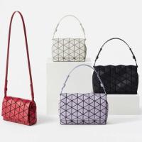 ราคา BaoBao FOSSETTE ของแท้จาก Shop baobao issey Miyake (25191929463)