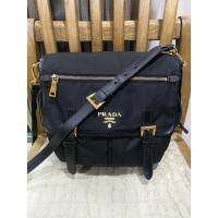 ราคา Prada tessuto crossbody bag สภาพดี ของแท้ กระเป๋ามือสอง ปราด้า แบรนด์เนมแท้ (10874554264)