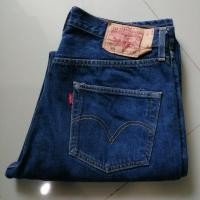ราคา Levi's​ 501 เอว34 เข้มจัด. (3200316544)