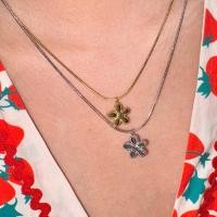 ราคา Piing me stainless steel necklace | สร้อยคอสแตนเลสพร้อมจี้ดอกไม้ (28617637286)