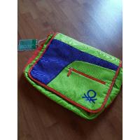 ราคา Benetton เบเนตตอง ของแท้ กระเป๋าสะพายข้าง ใส่ notebookได้ สินค้าใหม่ ป้ายห้อย สีเขียวสวยสดใส (5367567419)