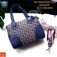 ราคา กระเป๋าถือดิออร์แท้ทรงบอสตัน25ลายโมโนแกรมหายาก (11045006402)
