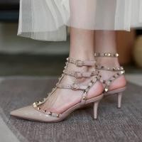 ราคา รองเท้า Valentino1:1 (9553178824)