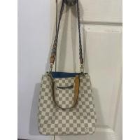 ราคา กระเป๋าหลุยส์ทรงถังเก๋เก๋สะพายข้าง (28683694349)