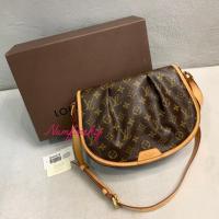 ราคา Louis Vuitton Monogram Menilmonyant PM ปี2012 มือสองสภาพดี (28403419834)