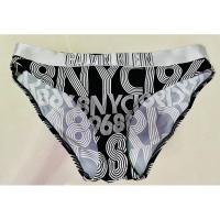 ราคา กางเกงในว่ายน้ำ Calvin klein size s มือ1 ของแท้ (2925149505)