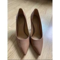 ราคา รองเท้าคัทชู (มือสอง) (19130306059)