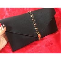 ราคา กระเป๋าทรงคลัทช์ (239117866)