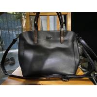 ราคา Taywin กระเป๋าสะพายข้าง *****สินค้ามือสอง****** (8868971734)