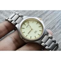 ราคา นาฬิกา Vintage มือสองญี่ปุ่น Seiko Spirit Titanium 7N01 7100 IRIDESCENT DIAL ผู้ชาย Quartz Titanium Body ทรงกลม 36mm (42111382467)