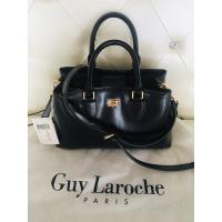ราคา กระเป๋าถือและสะพาย guy Laroche ของแท้ (5359379778)