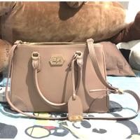 ราคา กระเป๋าสะพายLyn แท้ มือ 2 (590945910)