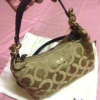 ราคา กระเป๋าผ้าแคนวาส coach ( used) (5912318729)