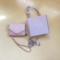 ราคา path t cha RILEY MINI WALLET ON CHAIN - Peach(สีพีช) ราคารวมส่งเอกชน ‼️กดสั่งไม่ได้แจ้งนะคะ‼️ (11604148796)