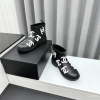 ราคา รองเท้าบูทสูงสำหรับผู้หญิง แบบรอบToe ลายคล้ายChanel หนาsole รองเท้าฝนสั้น พร้อมโลโก้มีสไตล์ พร้อมส่งและจัดส่งฟรี (42121659277)