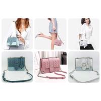 ราคา CHARLES & KEITH CHEVRON DETAIL TEXTURED SLINGBAG 2017 (371926659)