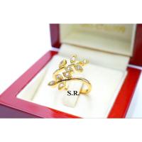 ราคา S.R. แหวนทองใบมะกอก แหวนเพชร เม็ดละ 0.02 กะรัต เพชรน้ำ100 ขาวสวยไฟดี พร้อมใบรับรองสินค้า เคลือบทองคำแท้100% (29524344121)