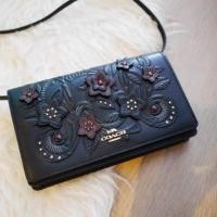 ราคา COACH F38636 HAYDEN FOLDOVER CROSSBODY CLUTCH WITH FLORAL TOOLING (1773529264)