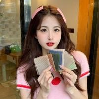 ราคา แผ่นแปะผม ที่เเปะผม ที่เก็บไรผม ตีนตุ๊กแก ติดผมแต่งหน้า เก็บลูกผม สำหรับผู้หญิง 1 กล่อง 10 ชิ้น (25762130741)