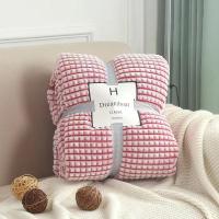 ราคา ผ้าห่มขนแกะเทียมอัดลายสก๊อต ขนาด7-8ฟุต200*230cm หนา นุ่มห่มได้2ด้านค่ะ (21264206141)