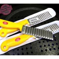 ราคา มีดสับหยัก ผักผลไม้ มีดปอกผิว มีดสับวุ้น ตราเพชร ให้เกิดลวดลาย สแตนเลส อย่างดี ด้ามเหลือง (8159779981)