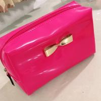 ราคา กระเป๋าเครื่องสำอางค์ Victoria’s Secret ของแท้ (3167406996)