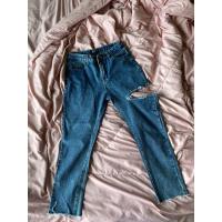 ราคา กางเกง Kristhaya woman Jeans แต่งขาดขาข้างซ้าย ไซส์ L (7349133213)