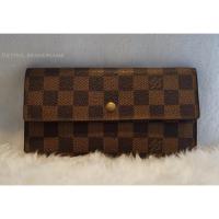 ราคา กระเป๋าหลุยส์แท้ 100% used international wallet damier ebene ราคา 7,300 บาทส่งฟรี (1479618033)