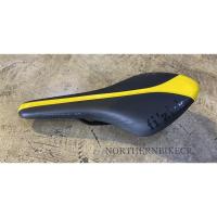 ราคา เบาะจักรยาน FIZIK ARIONE CX Made in ltaly (13927396409)