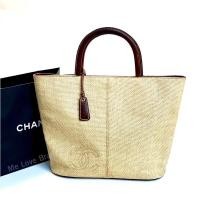 ราคา Chanel Vintage Raffia CC Tote (รับประกันสินค้าแท้) (22559178011)