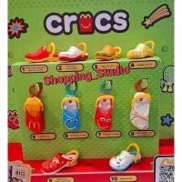 ราคา Mcdonald × crocs ของแท้ 100% พวงกุญแจจิ๋ว มีให้เลือกสะสม 10 ลาย แท้100% (29759792002)